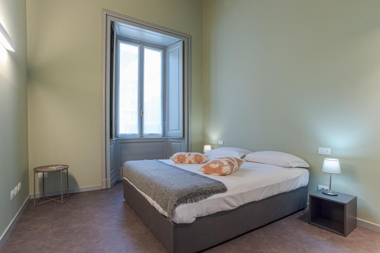 Suite Del Duomo - By Myhomeincomo Kültér fotó