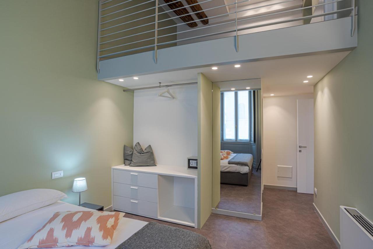 Suite Del Duomo - By Myhomeincomo Kültér fotó